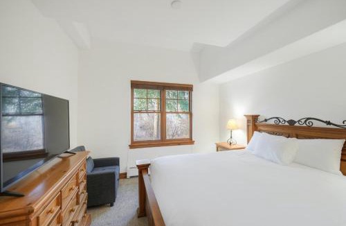 Avon Resort | Lodge at Brookside, A Vail Resorts Property