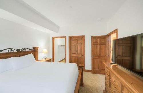 Avon Resort | Lodge at Brookside, A Vail Resorts Property