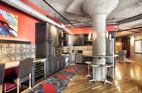 LoDo Condo | LoDo Loft | Union Station & Coors Field Steps Away