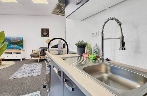 Rathaus Apartment | Loft 26 Stuttgart | PS5, Darts, 12 Gäste