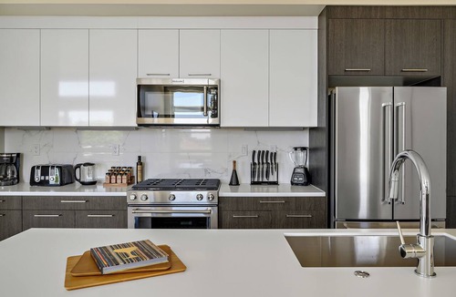 Highland Condo | Lofted Living | 3BR LoHi Loft | Largest Unit | Dog-Friendly