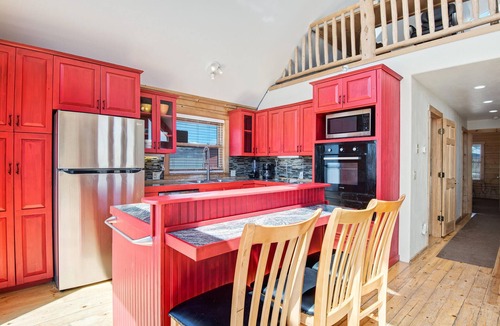 Fairplay House | Log Cabin W Hot Tub, Views &159 Acres for ATV Riding!