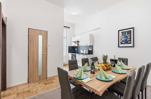 Prague 7 Apartment | London & Paris Residence Apartworld