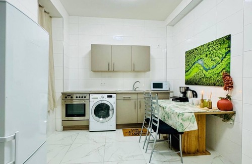 Margareten Apartment | Lovely & Bright Apartment 3 Guests Prime Location