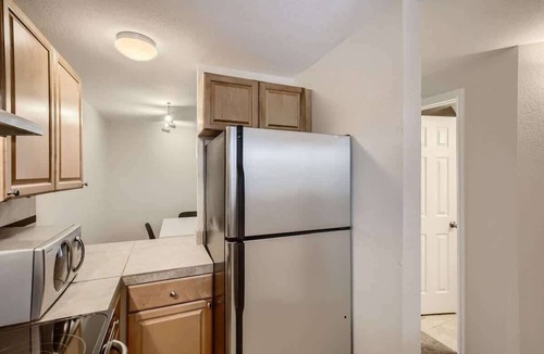 Whittier Apartment | Lovely Pearl St Condo 1 BDR/1 BA Downtown Boulder