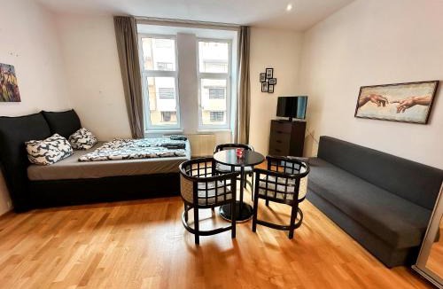 Brigittenau House | Lovely Rooms in Brigittenau Area MM10