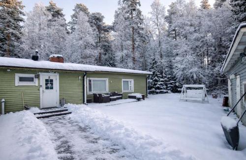 Kiiminki House | Lumi & Luonto - Entire 100 sqm 3-BR house with private wood fired sauna