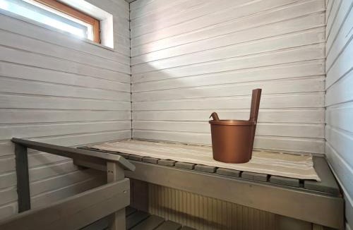 Jyvaskyla Apartment | Lutakko Stay with Sauna, Parking & Self Check-in