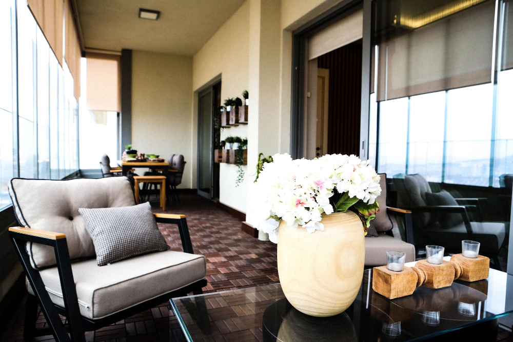 Curtis Park House | Lux Bach Retreat: Prime Location, 420ok! Sleeps 20