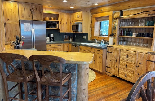 Grand Lake House | Luxe Log Home w/ Hot Tub & Steam Shower on Private Lake