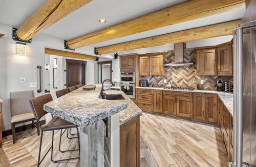 Sherwood Forest Cabin | Luxurious, Peaceful Cabin in Blue River, Minutes from Breckenridge