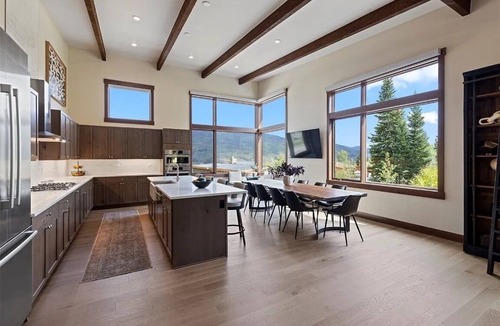 Silverthorne House | Luxury 5BR on Nat'l Forest: Private Lake, Pool & Hot Tub, Ski Keystone & Breck