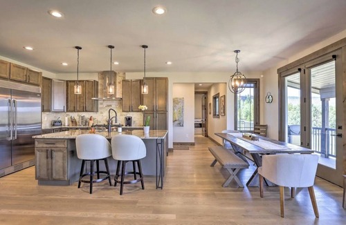 Granby House | Luxury 6 BDR Home! Skiing, Golf, Views, Hot tub!