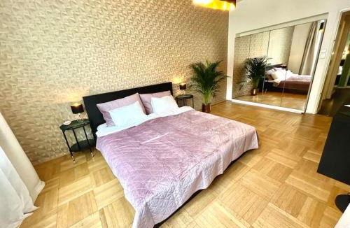 Stare Mesto Apartment | Luxury Apartment in Old Town
