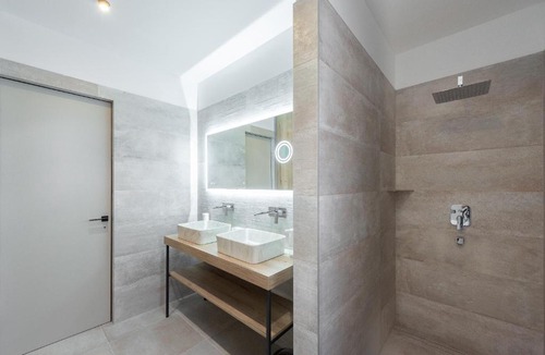 Petrska ctvrt Apartment | Luxury apartment with a balcony and a terrace