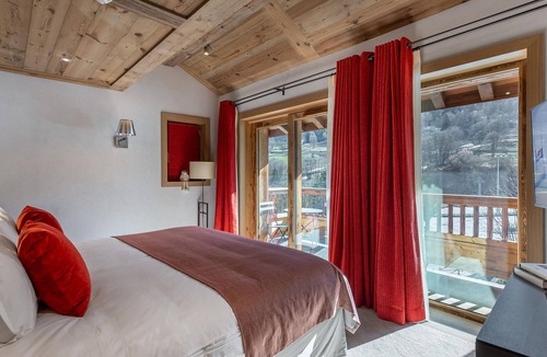 Le Raffort Ski Chalet | Luxury chalet with spa in Méribel, half-board included