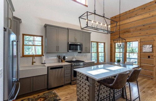 Rendezvous Villa | Luxury Getaway in Winter Park/Fraser
