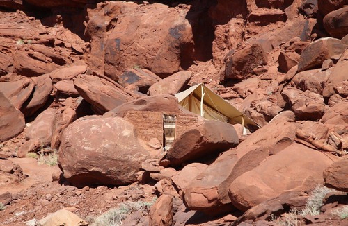 Moab Cabin | * Luxury Glamping Tent in Moab | Sleeps 4