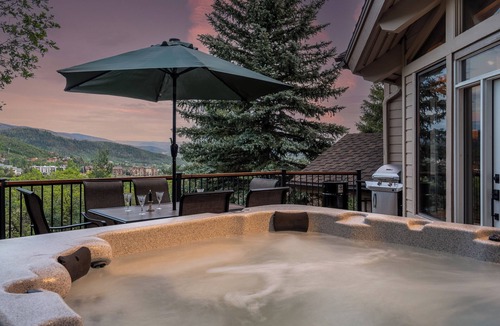 Steamboat Springs House | Luxury Grande + Mountain Views + Close to Skiing - Glacier Grande