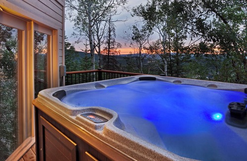 Steamboat Springs House | Luxury Grande + Mountain Views + Close to Skiing - Glacier Grande