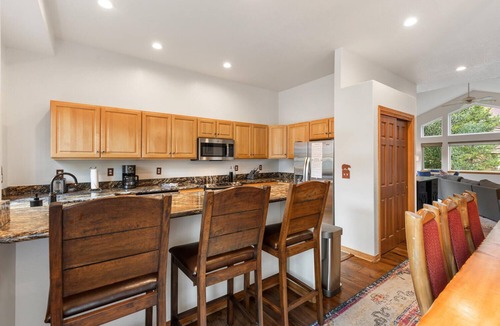 Frisco House | Luxury Home-Walk to everything in Frisco. Hot tub, ski, fireplace 3BD, 3.5BA