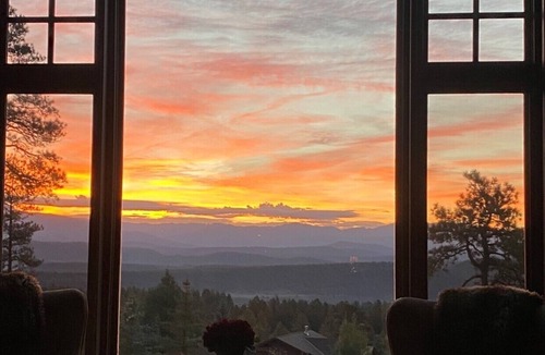 Timber Ridge Ranch Cabin | Luxury Lodge, Fantastic Views, Colorado Elegance, Close to Town