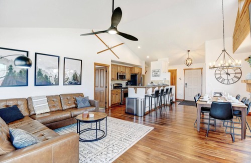 Rendezvous House | Luxury Mountain Chalet 35 I Private Hot Tub I Great Views I Best Price I Discounted Attractions