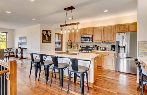 Rendezvous House | Luxury Mountain Villa 250 /Hot Tub /Peloton /Views /Best Price - $500 FREE Activities Daily
