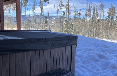 Rendezvous House | Luxury Townhome by Lift to Winter Park; Private Hot Tub, Views, Premium Location