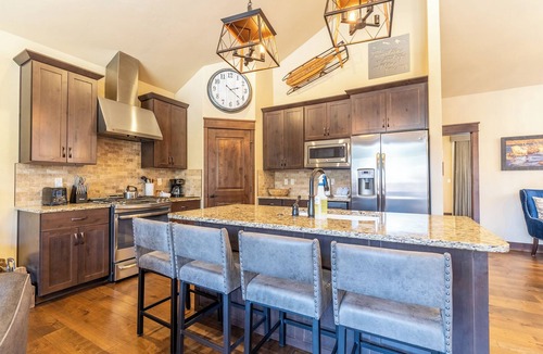 River Run House | Luxury Townhome in River Run Village w/Mountain Views, Easy Access to Shops!
