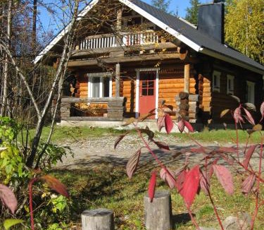 Lapinlahti Ski Chalet | Mäkitorppa