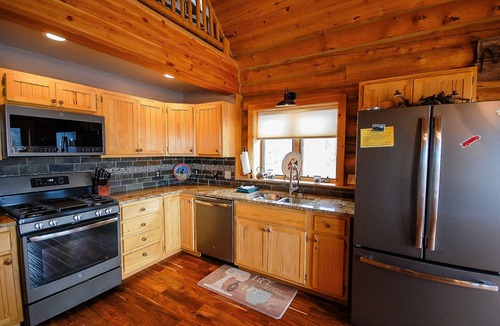 Grand Lake House | M & M Lodge - Gorgeous and large log home in town with incredible lake views!