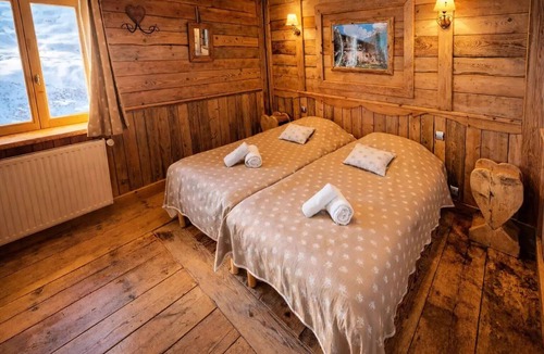 Reberty Ski Chalet | Magnificent chalet for 15 people at the foot of the slopes