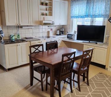 Kauttua Apartment | Majatalo Eura