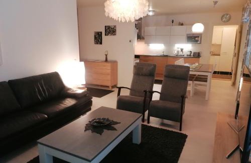 Raahe Apartment | Majoituspalvelu Nurmi Apartment Oksapolku 2 B Deluxe Huoneisto 103m2