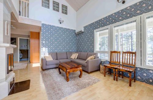 Kalajoki Ski Chalet | Mäntyhovi Incl washing machine, Jacuzzi and summer kitchen for extra fee