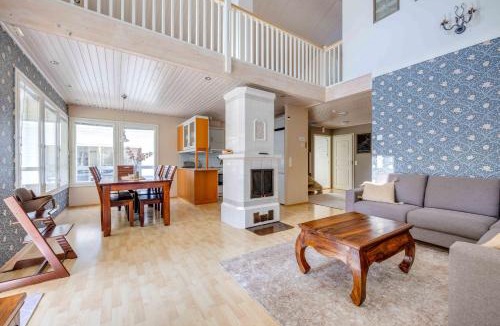 Kalajoki Ski Chalet | Mäntyhovi Incl washing machine, Jacuzzi and summer kitchen for extra fee