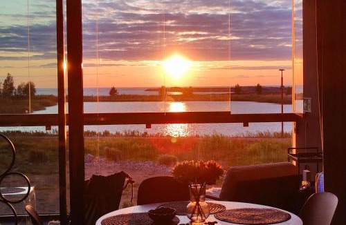 Kalajoki Apartment | Marina Mermaid Seaview Hiekkasärkät - Uusi merinäköalahuoneisto, sisältää liinavaatteet