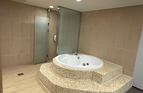 Hollim Hotel | May Hotel
