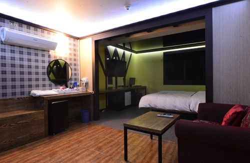 Jung-gu Hotel | Mellow