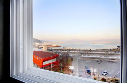 Chongp'o Hotel | Mj Hotel