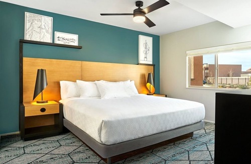 Moab Resort | Moab | Desert Basecamp Retreat | Pool + Hot Tub | 2BR