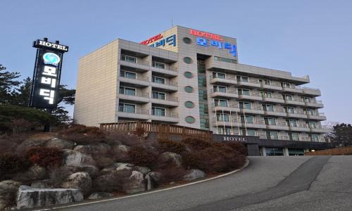 Yangyang Hotel | Mobydick Hotel