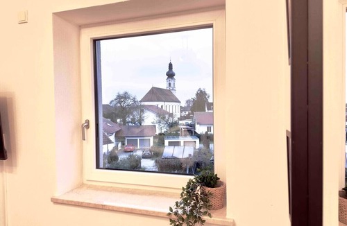 Stephansposching Condo | Modern apartment with kitchen & parking