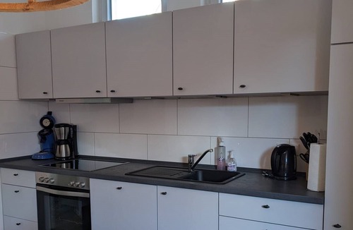 Greetsiel Apartment | Modern apartment in the center of Greetsiel with covered terrace