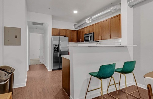 North Broadway - Holiday Apartment | Modern Apartment with Amenities 102