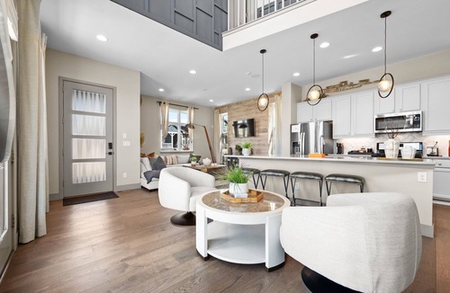 Aurora House | Modern Aurora Retreat | Near Airport & Gaylord | Mountain Views