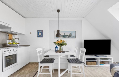 Stein Apartment | Modern beachfront apartment in Stein with exceptional sea view and terrace