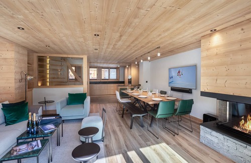 Le Raffort Ski Chalet | Modern chalet in Méribel with sauna