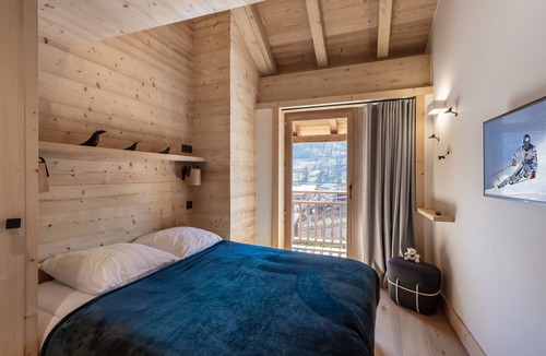 Le Raffort Ski Chalet | Modern chalet in Méribel with sauna